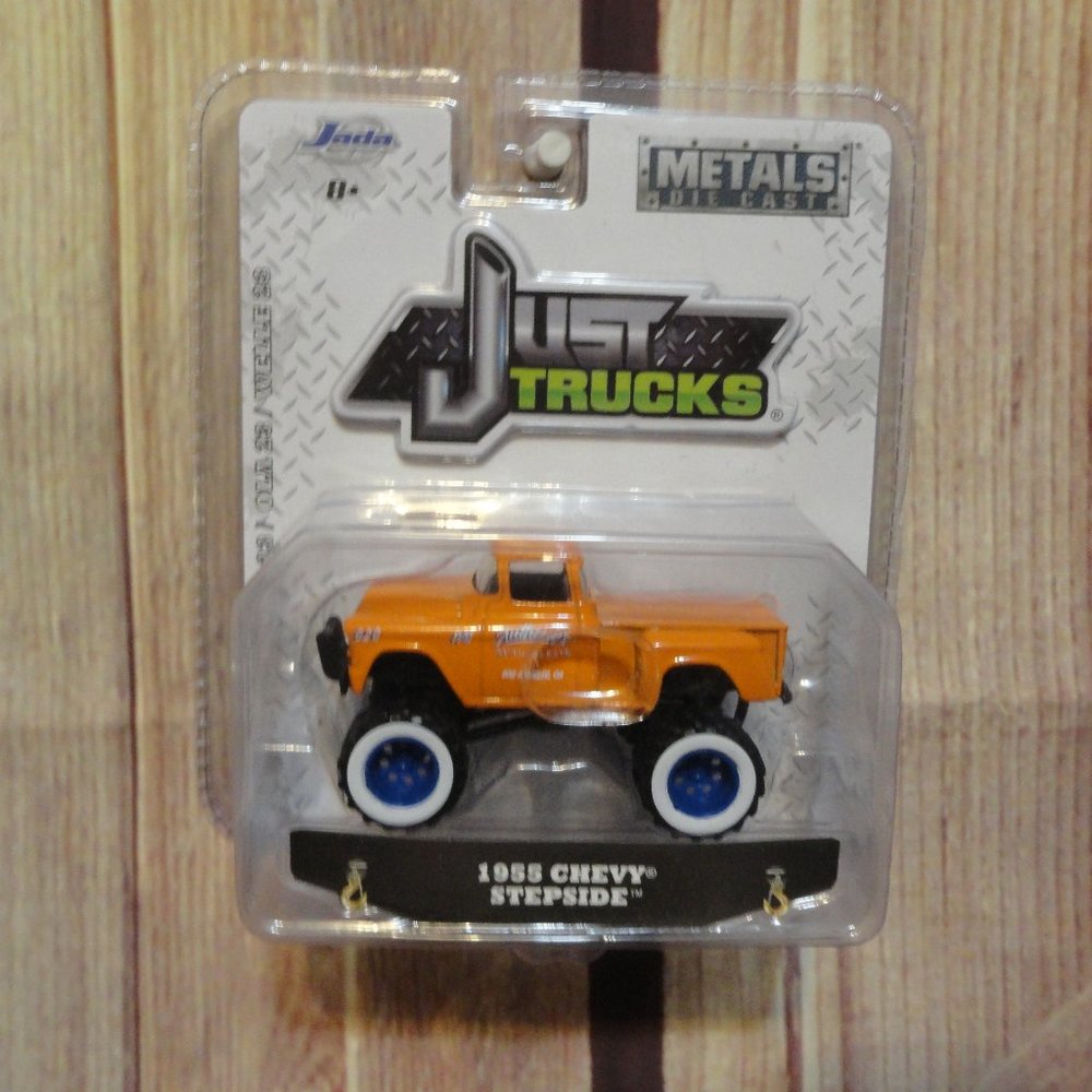 Jada Metals 55 Chevy Stepside BIg tires NIP truck~2019 edition~Detailed~
